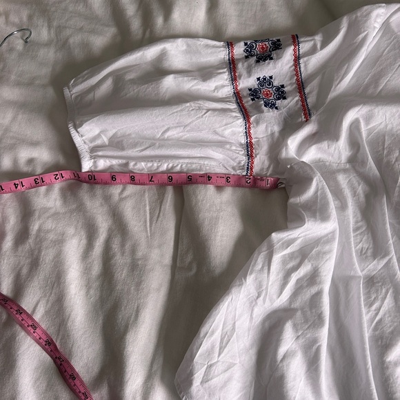 Host Pick! St. John’s Bay white cotton tunic w/blue & red accents.Size2X. Vneck. - Picture 12 of 13